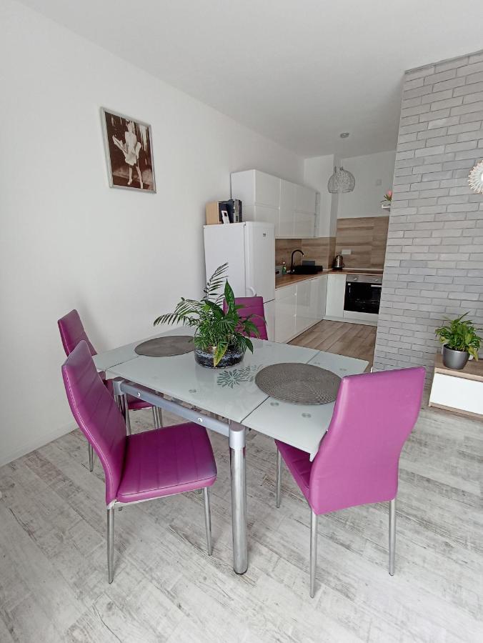 Apartament Na Kruczej Lubiń Εξωτερικό φωτογραφία